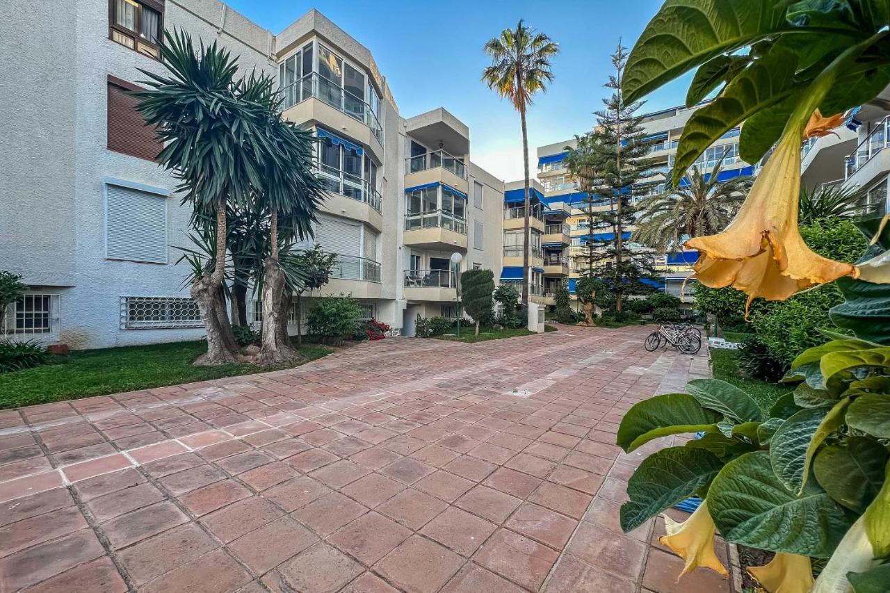 Apartamentos Dr28 A 250 M De La Playa Fuengirola Exterior photo